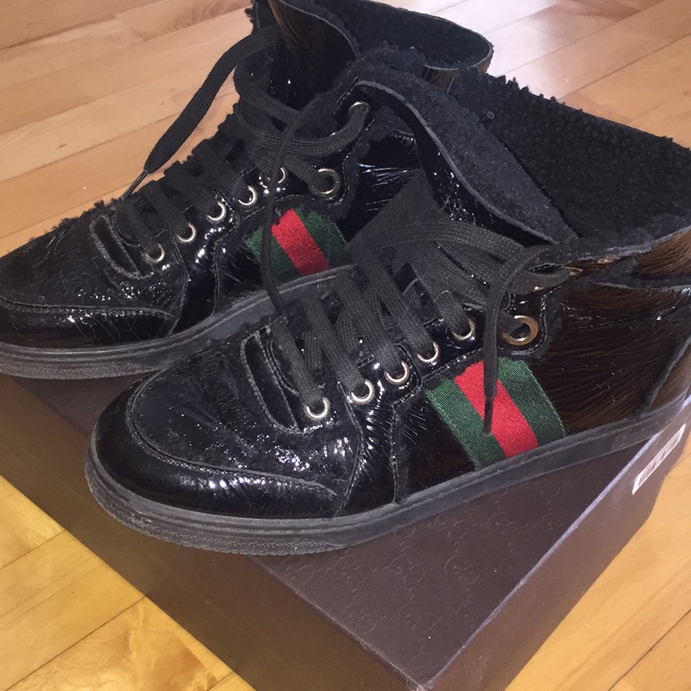 Gucci high top patent leather sneakers 39.5